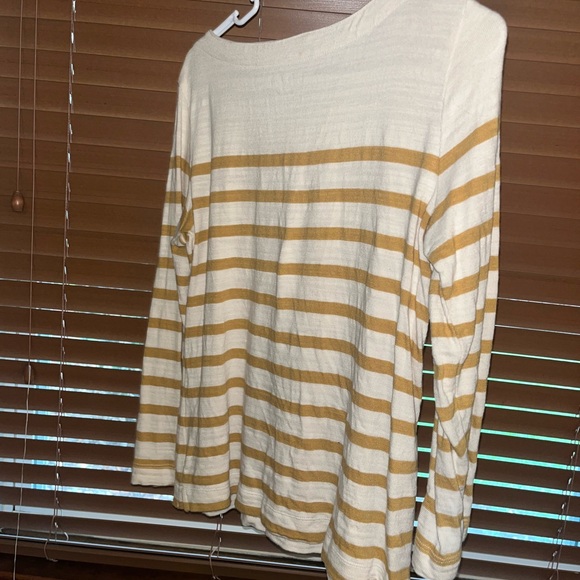 Gold and white striped top - Picture 3 of 3
